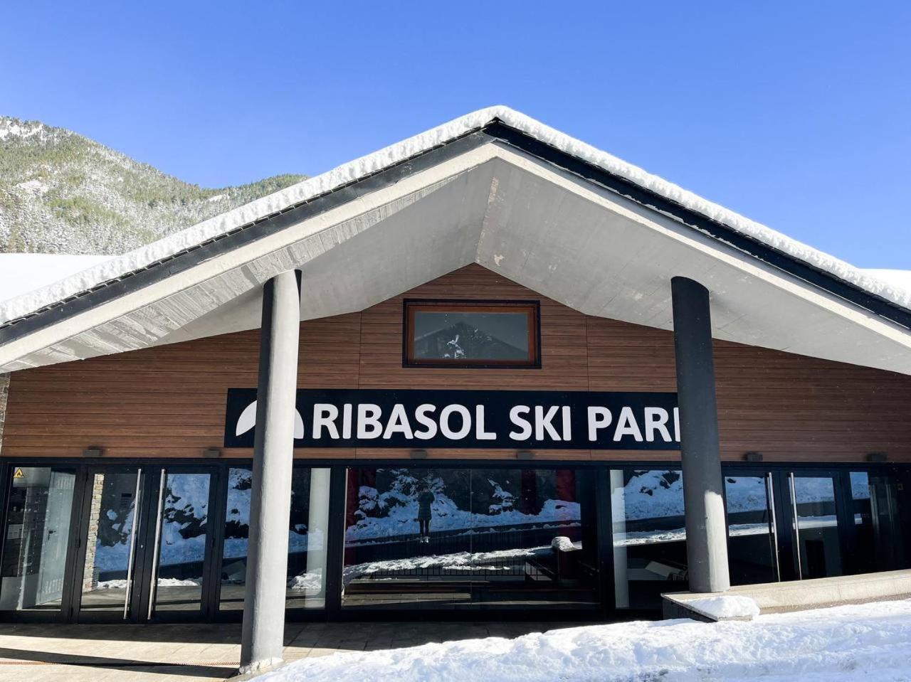 Vistas Preciosas Al Valle De Arinsal - 6Pax- A Pie De Pistas & Esqui - Free Parking L By Bonesvacances 외부 사진